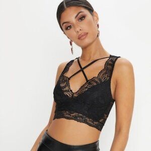 NWOT BLACK LACE CRISS CROSS FRONT DETAIL PADDED BRALETTE | ADJUSTABLE